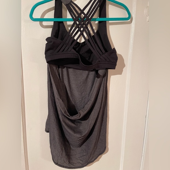 Lululemon Open Back Yoga Top - Picture 3 of 3